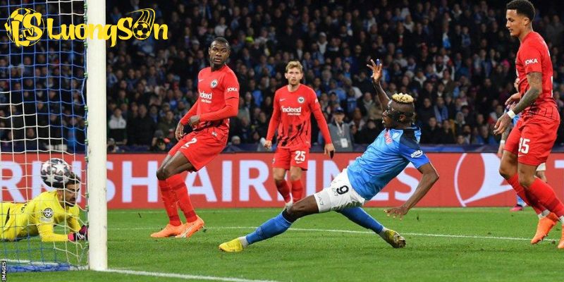 Phân tích chuyên sâu chiến thuật, kèo trận đấu ngày 5/11/25 giữa Napoli vs Frankfurt